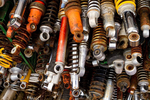 What to Consider While Buying the Best Shocks for Silverado